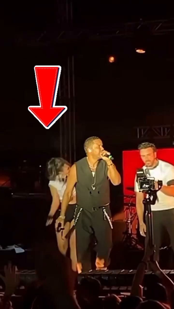 Bailarina se quema en vivo