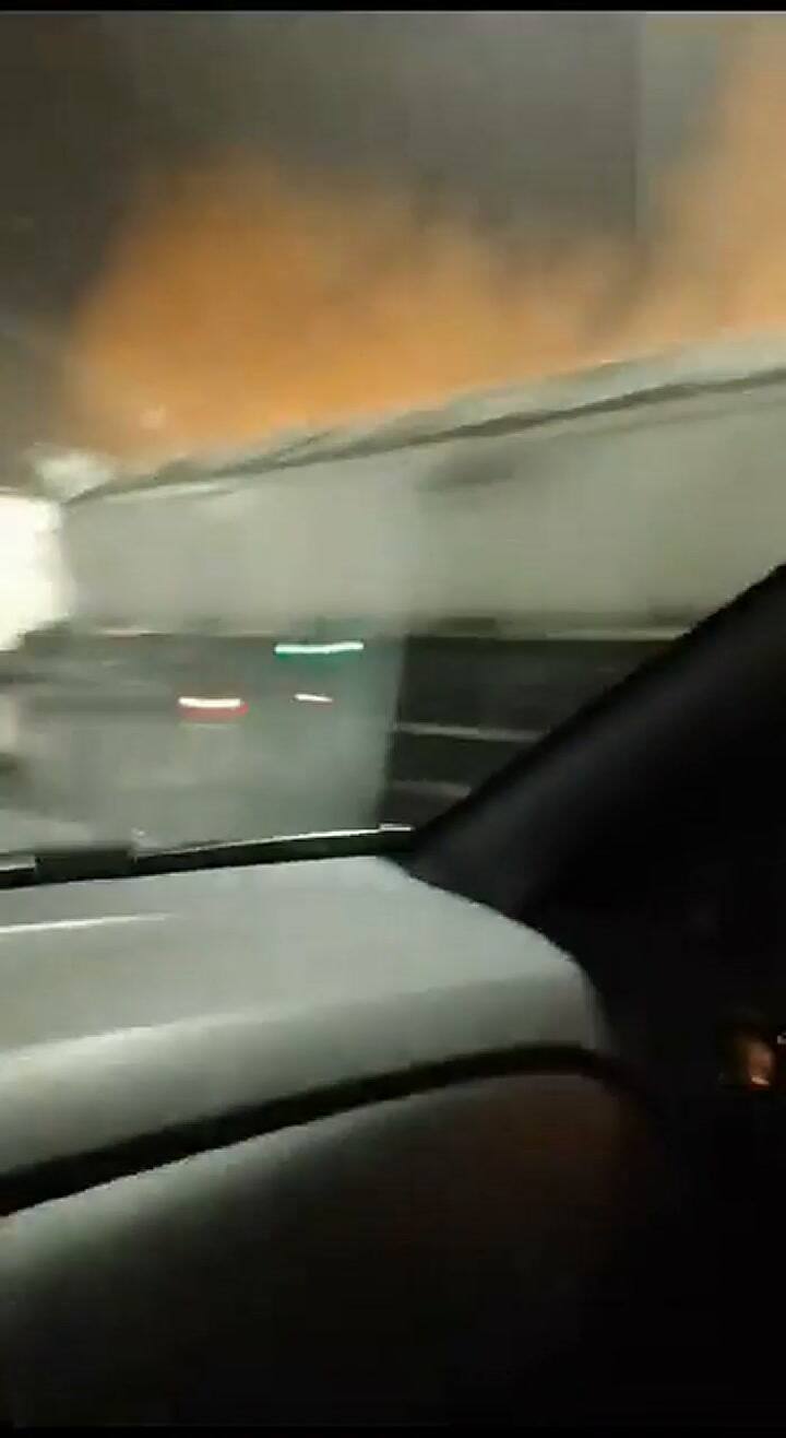 El fuego captado desde la autopista E53