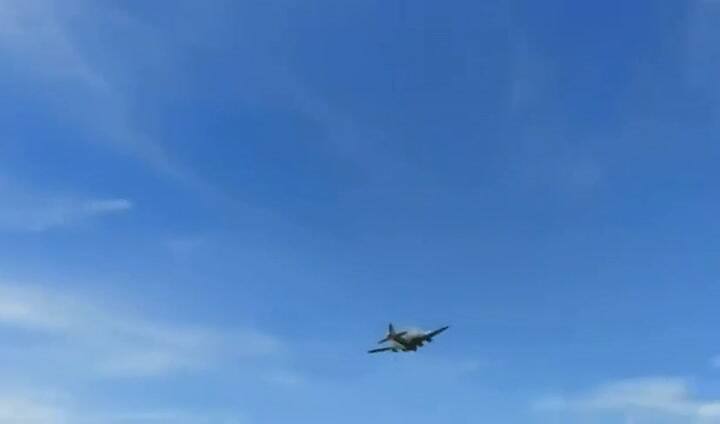 Dos aviones de la Segunda Guerra Mundial chocaron mientras hacían una exhibición en los Estados Unid