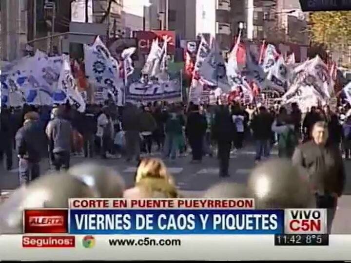 Caos de tránsito en toda la ciudad (C5N)