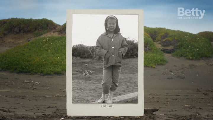 La experiencia como cuidadora de su padre durante su enfermedad reforzó su respaldo a un sistema de salud universal