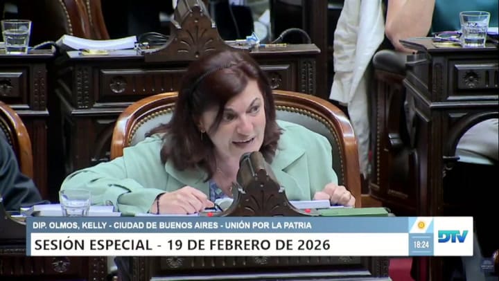 El himno peronista que entonó Kelly Olmos en pleno debate
