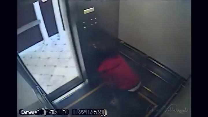 El desconcertante video de Elisa Lam en el ascensor del hotel