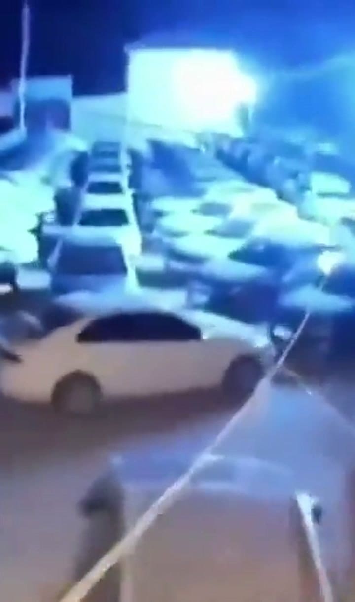 Snaptwitter O5vqdtedlqhwfz37.m3u8 Container=fmp4