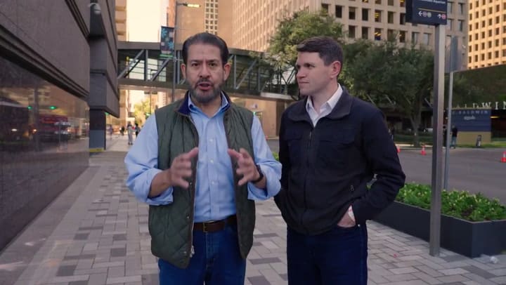 El respaldo de Adrián García para James Talarico