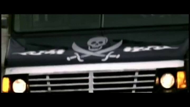 M.i.a. - Paper Planes - Fuente: YouTube