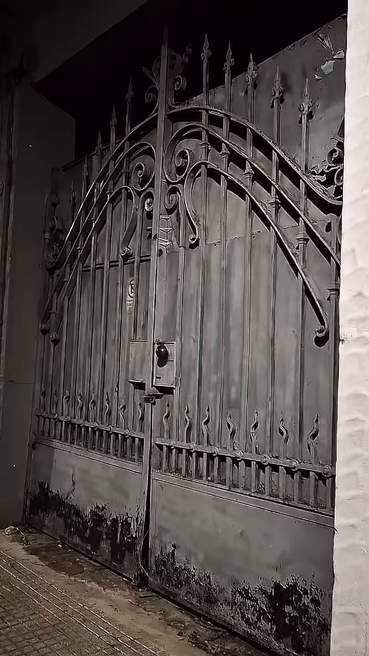 San Isidro lado B: un recorrido a pie entre asesinos, fantasmas y secretos de la alta sociedad