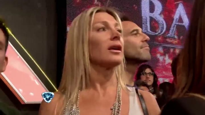 Bailando por un sueño 2014: Martín Liberman besa a su compañera de baile en plena coreografía - Fuen