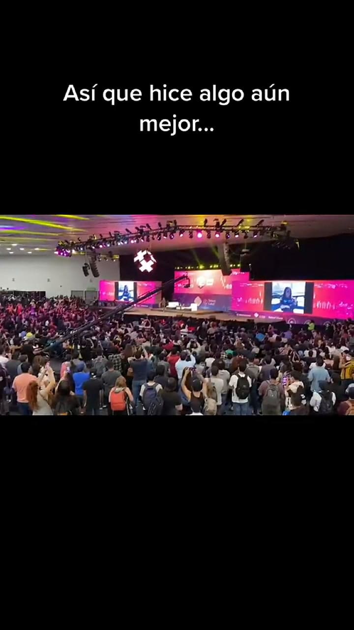 Katya, la mexicana que fue al espacio, llevó a su abuelito con ella