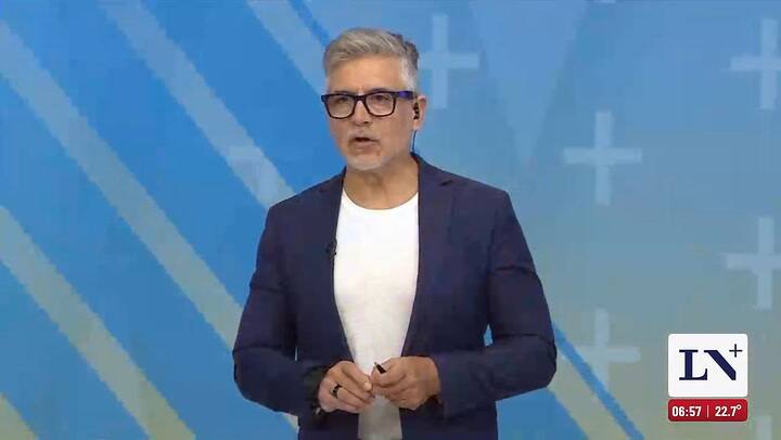 Una camioneta cayo al Rio de la Plata