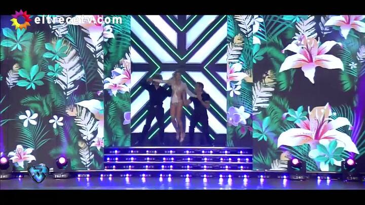 Rocío Guirao Díaz movió las caderas con Nicolás Paladini y Rulo