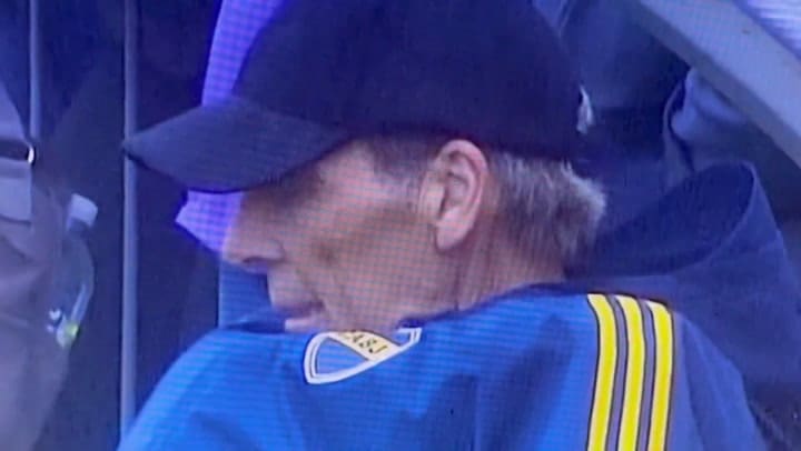 La llamativa imagen de Russo que se volvió viral durante el partido que Boca le ganó a Aldosivi