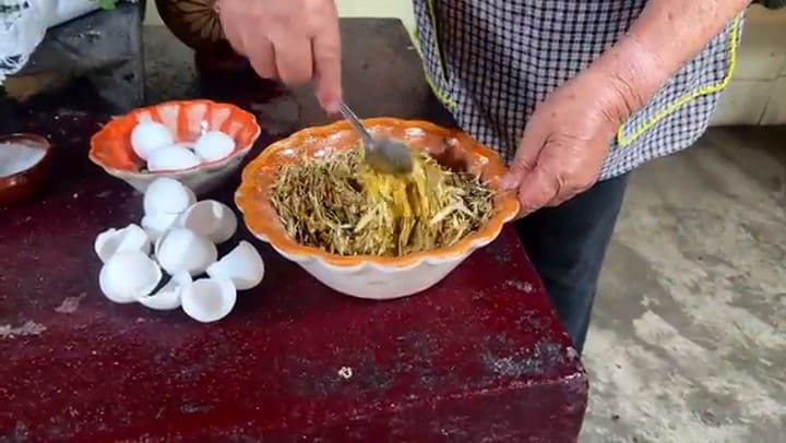 Cómo hacer tortitas de charales para Cuaresma