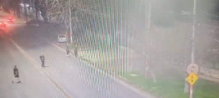 Las imágenes claves del incendio en una concesionaria de Ensenada