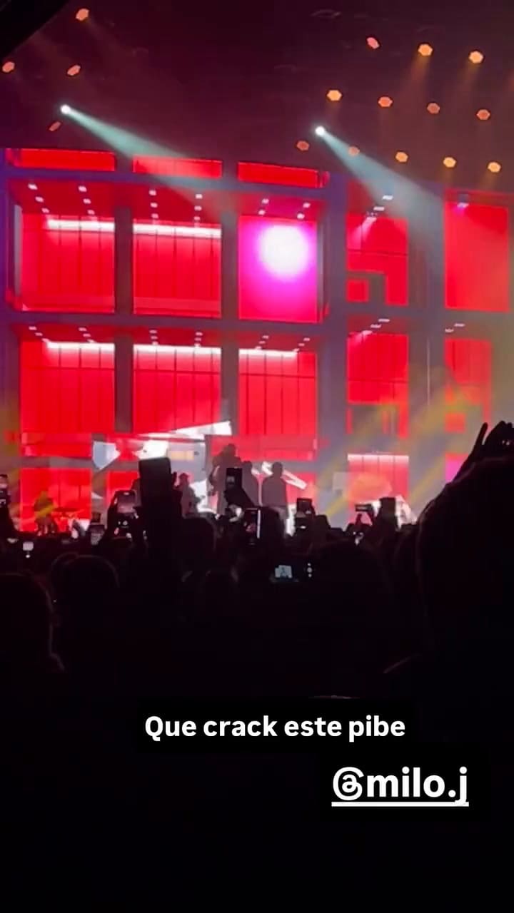 Peter Lanzani en el show de Milo J