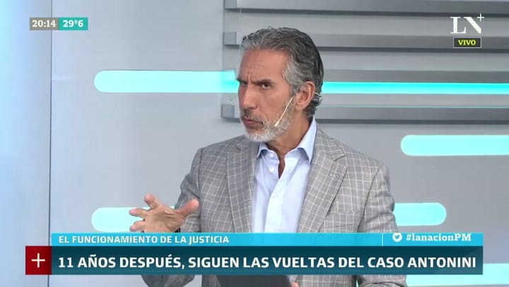 Columna de Hugo Alconada Mon