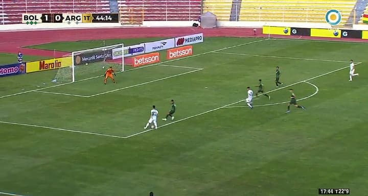 1º Gol de Argentina
