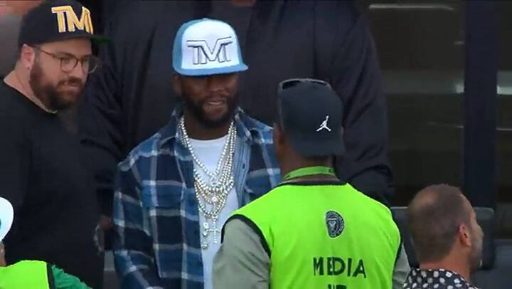 Floyd Mayweather se hizo presente en el estadio para ver a Lionel Messi con Inter Miami en la MLS