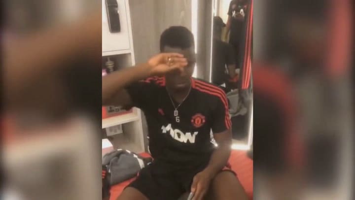 Famosos jugadores de fútbol hacen el 'Dele Alli Challenge' - Fuente: YouTube