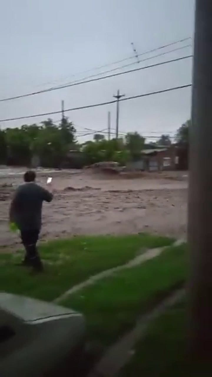 "Un arroyo nuevo", Bahía Blanca tapada por el agua