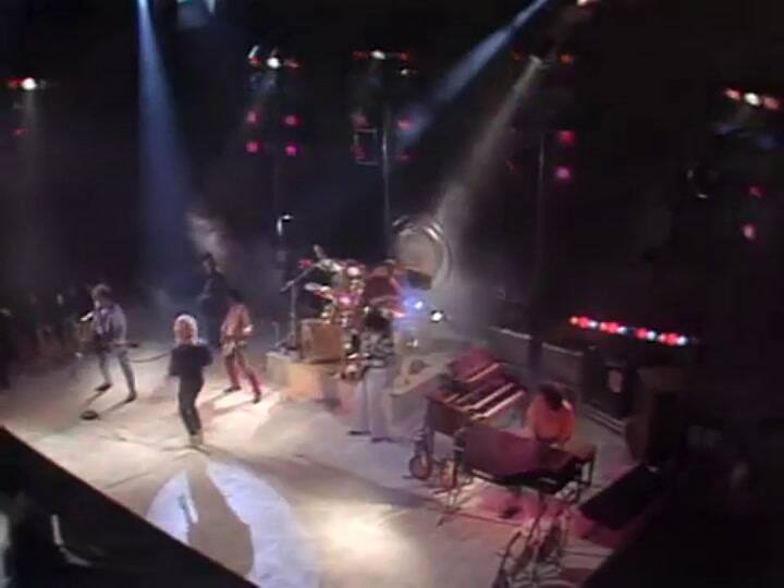 Rod Stewart 'Da Ya Think I'm Sexy?' - Fuente: Youtube