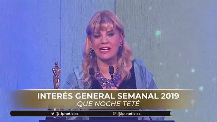 Teté Coustarot ganadora del Martín Fierro de Radio a mejor Programa Semanal de interes
