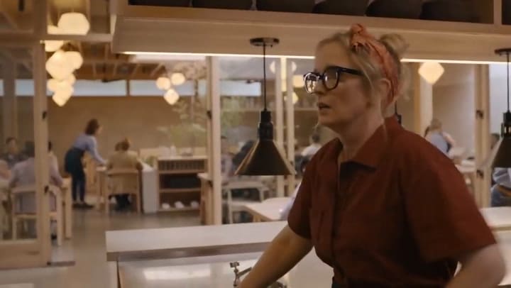 Tráiler oficial de On The Verge (Netflix)