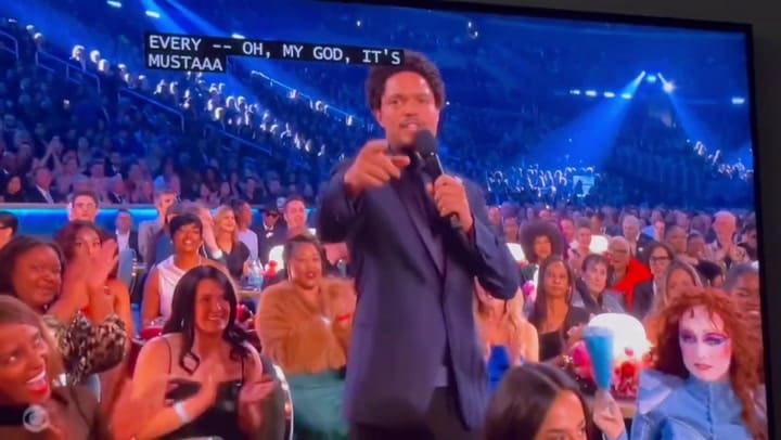 Trevor Noah le realizó un comentario desafortunado a Shakira en la gala de los Grammys (X:CapitanColombia)