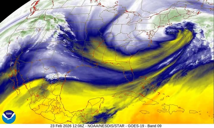 La tormenta invernal vista con los sátelites de la NOAA