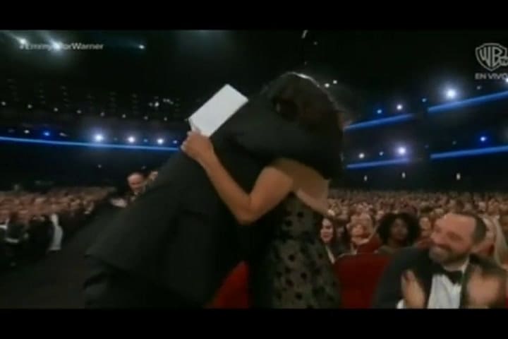 Julia Louis-Dreyfus: Mejor actriz de comedia - Fuente: Warner