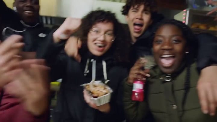 La lista de Inglaterra: el anuncio - Fuente: YouTube