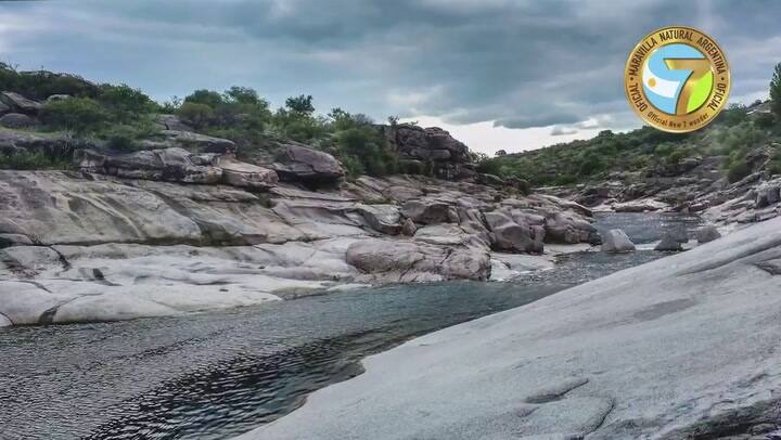 Río Mina Clavero, Córdoba - Fuente: 7 Maravillas Argentinas