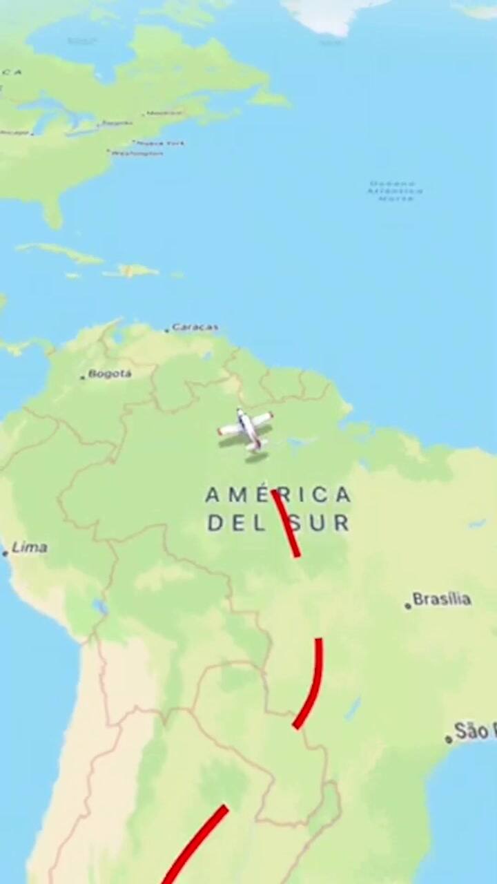 El Recorrido De Claudio Robetto Y Betina Raimondi Alrededor Del Mundo En Un Avión Monomotor