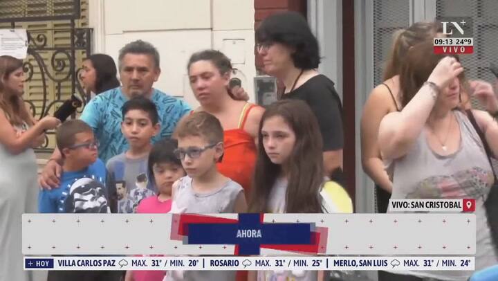 Protesta de padres en San Cristóbal: cerró sus puertas a semanas de empezar las clases