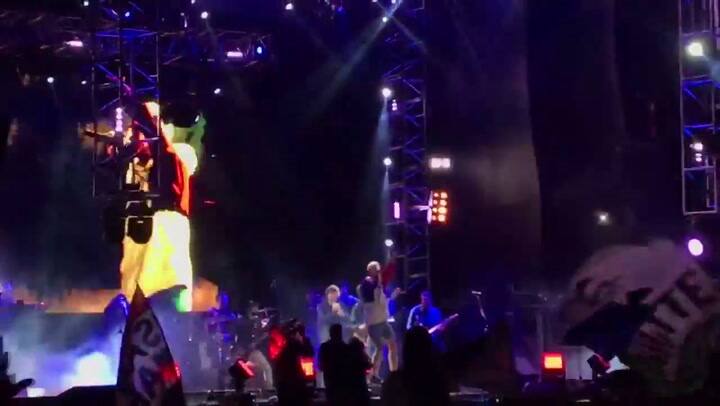 Wos cantando con Ciro y los Persas en el Festival Mastai - Fuente: Twitter