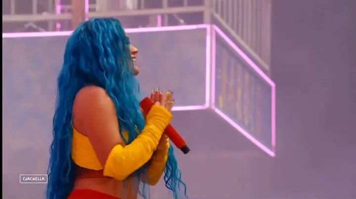 La emoción de Karol G durante su presentación en el festival de Coachella 2022