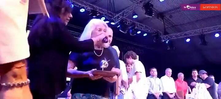 La Campiña de Mónica y César recibió el premio al Durazno de oro