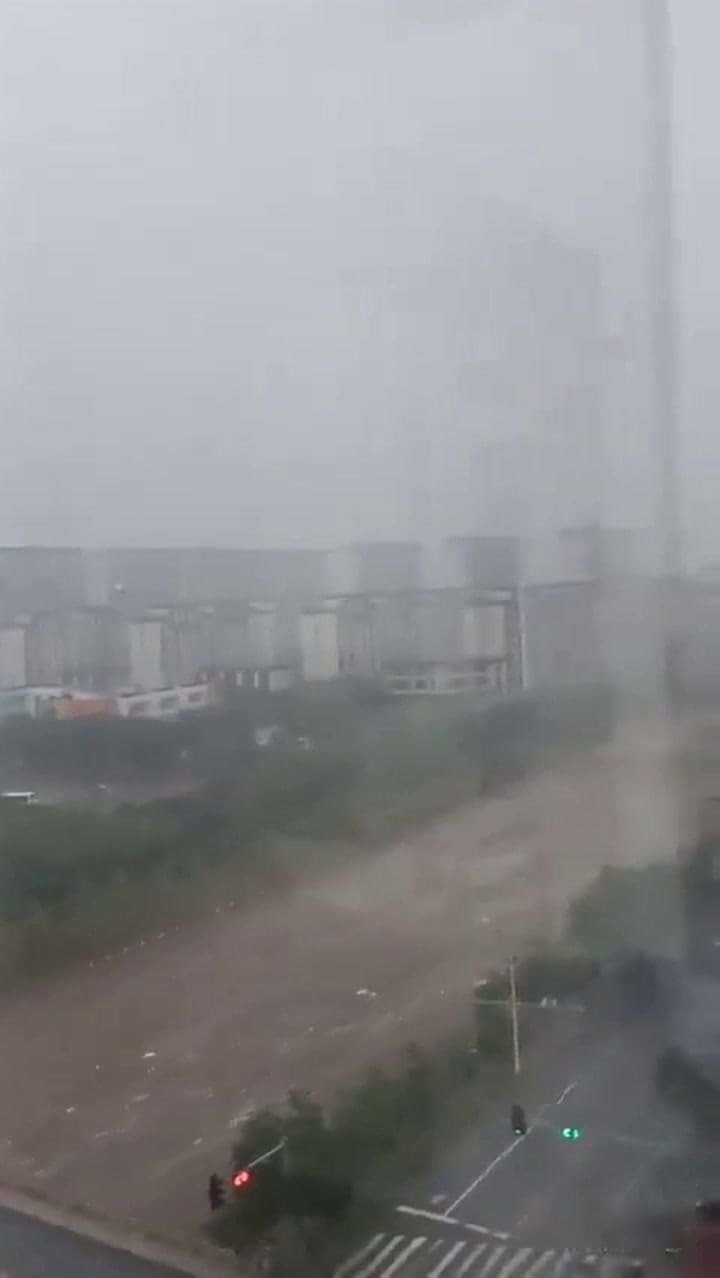 Inundaciones arrasan el noroeste de China