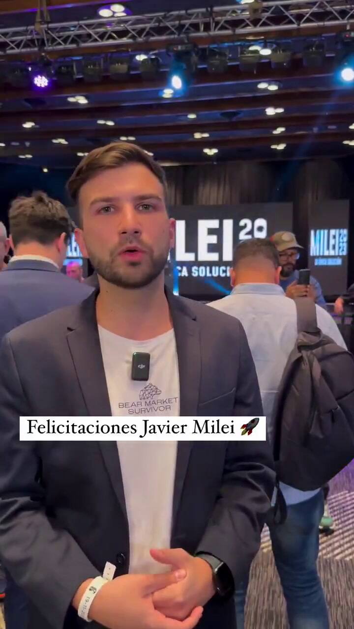 Novelli, en el búnker de LLA el día en que Milei ganó la Presidencia