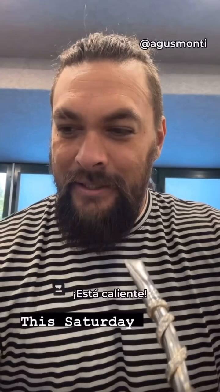 Jason Momoa Toma Mate @Prideofgypsies Saludos Desde Argentina, La Tierra Del Mate Pd- El Actor Está En Nueva Zelanda Presentando Su Vodka. #Mate #Aquaman #Vodka #Meili #Meilivodka #Jasonmomoa
