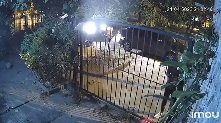 Berazategui: dejó que le robaran todo, pero igual lo atacaron a golpes