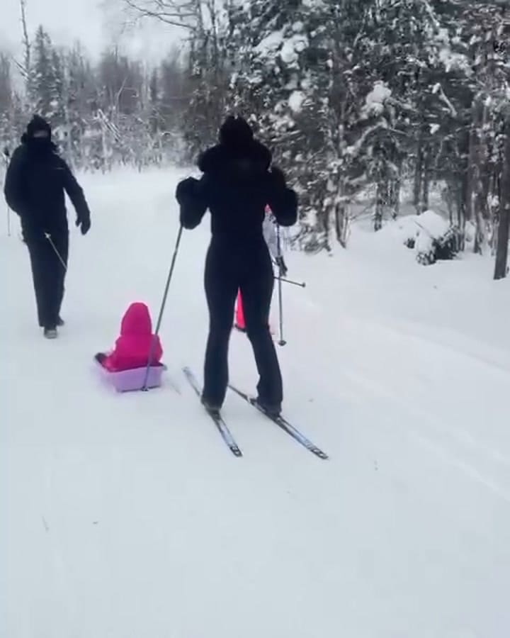 Cristiano Ronaldo y su familia en Finlandia