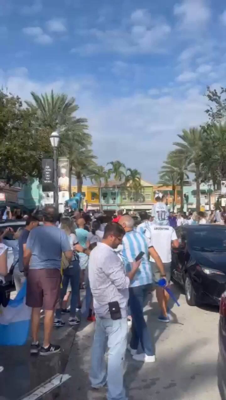 Weston se vistió de celeste y blanco con la victoria de Argentina en Qatar