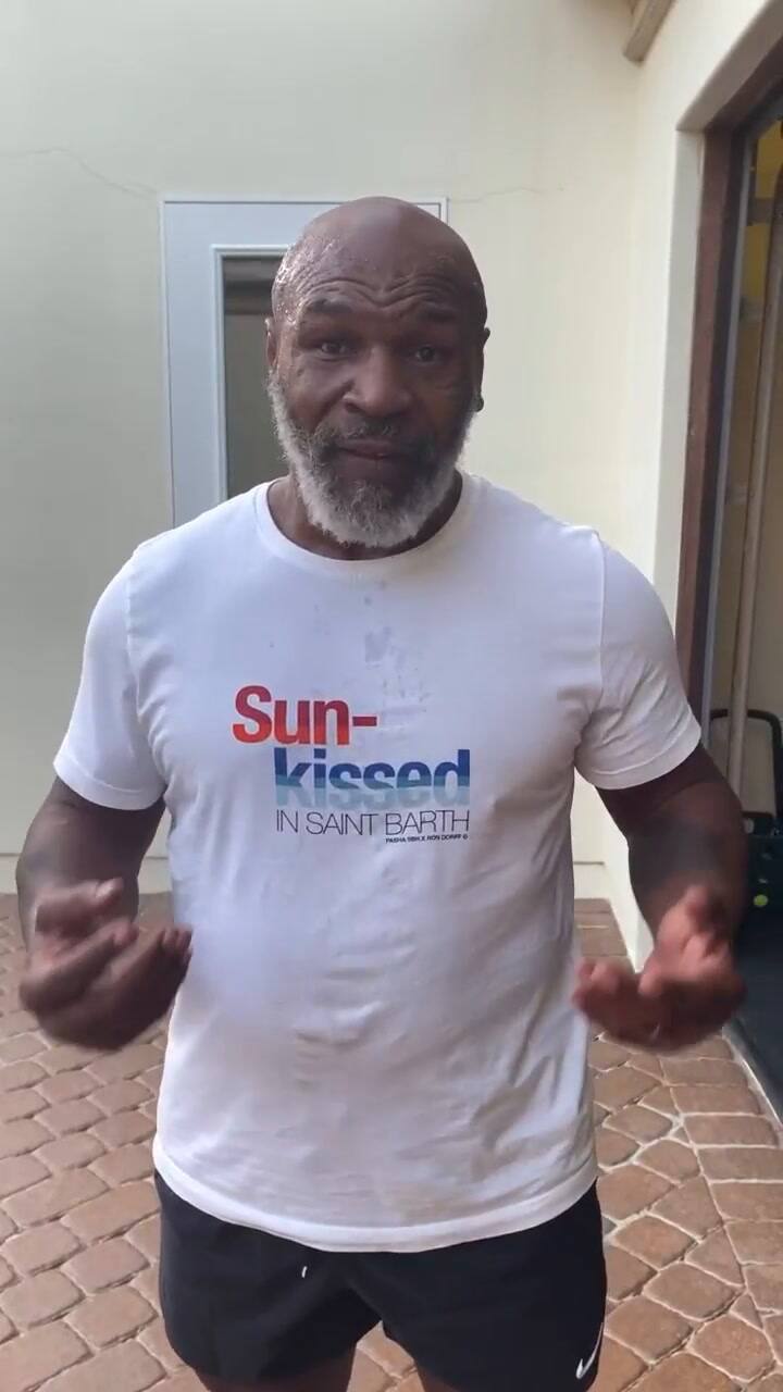 Mike Tyson aconsejó a Canelo Álvarez para su próximo combate