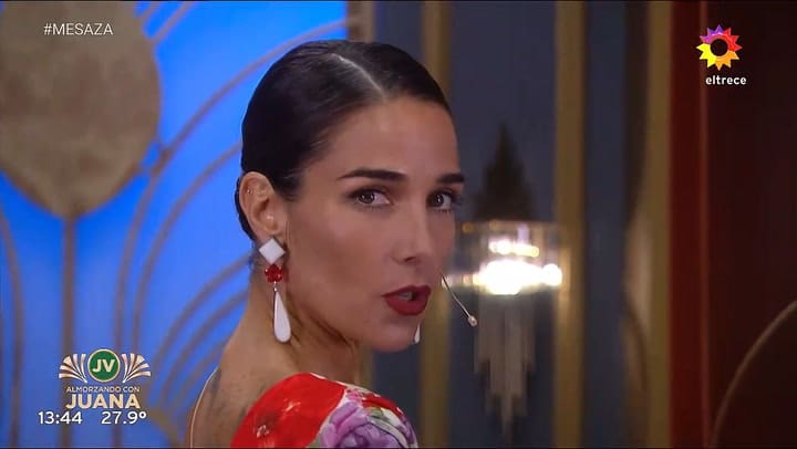 Juana Viale saludo a los espectadores con la noticia del nuevo presidente de la Argentina