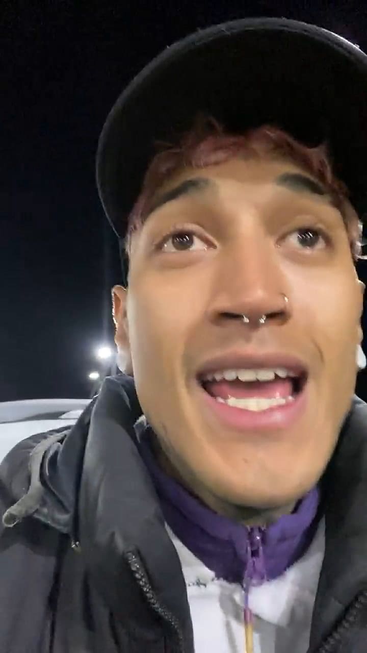 Un joven venezolano vivió una confusión al comprar un choripan