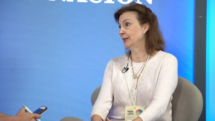 Diana Mondino junto a Carla Quiroga en IDEA