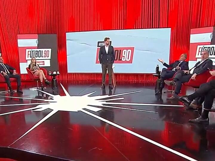 Oscar Ruggeri habló del presente argentino y arremetió contra los políticos: 'No regalen más plata'