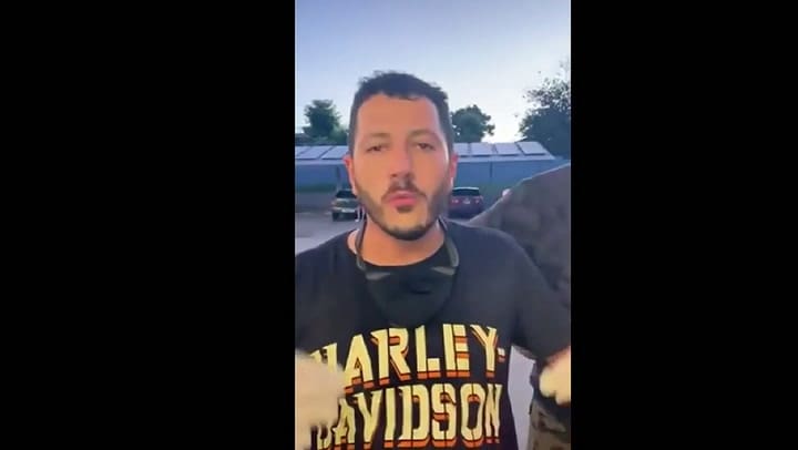 El enojo de los motociclistas porque les cargaron gasoil a la Harley Davidson