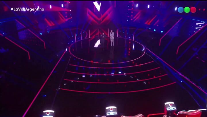 La Voz Argentina 2025: cómo quedaron los equipos de Lali tras la eliminación de un participante